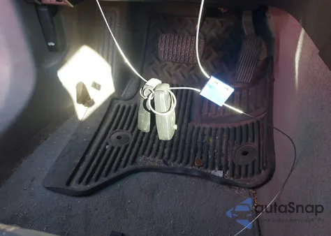 2014 Chevrolet Impala 1Lt z USA, uszkodzony, nr VIN 2G1115SL8E9206775